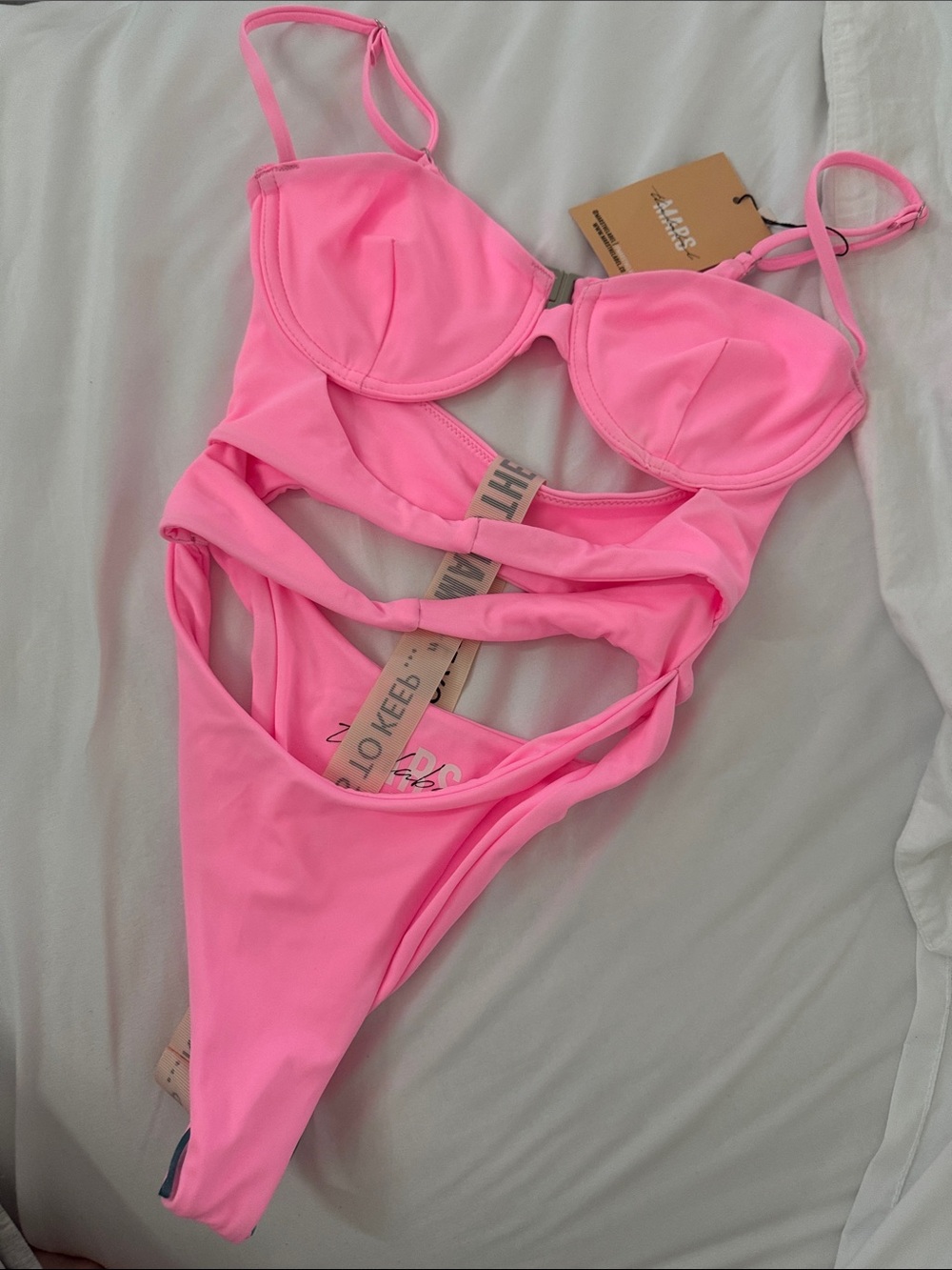 BNWT MARS THE LABEL CUT OUT CUP SWIM SUIT